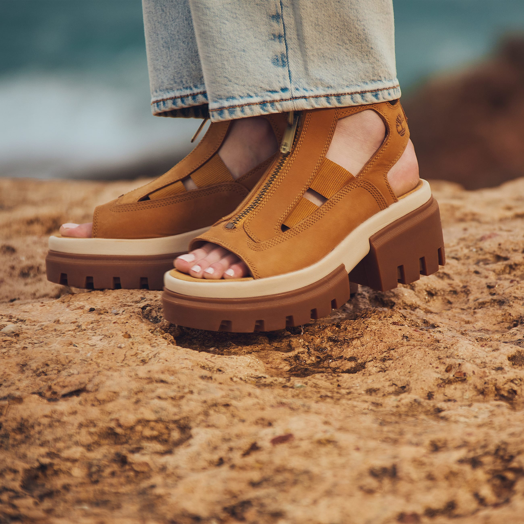 Womens Everleigh Gladiator Sandal - Image 2